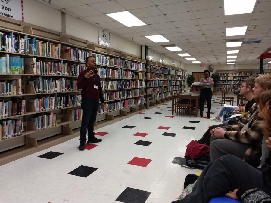 Rashad freestyles with nouns given by the audience.