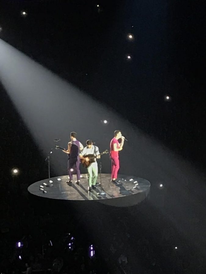 The Jonas Brothers perform to thousands of screaming fans in Bridgestone Arena.